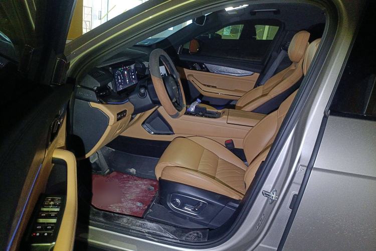 Used Lynk & Co 09 EM-P 2021 2.0T PHEV Ultra Six-Seater Driver Seat