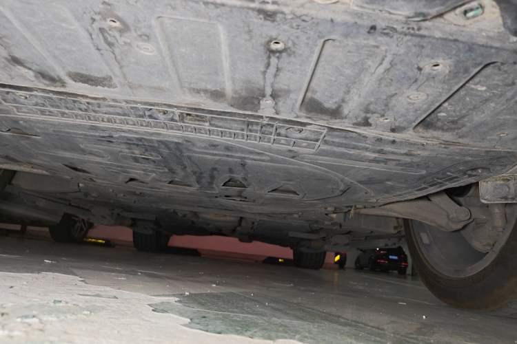 Used Lynk & Co 09 EM-P 2021 2.0T PHEV Halo Six-Seater Chassis Front