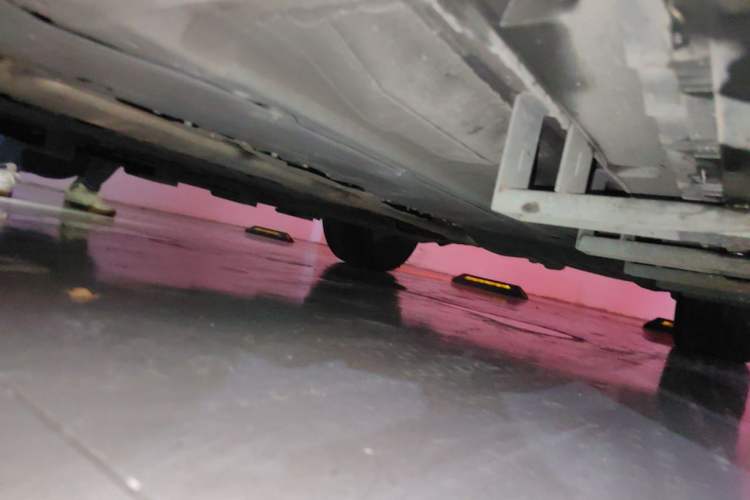 Used Lynk & Co 09 EM-P 2021 2.0T PHEV Halo Six-Seater Chassis Front Left