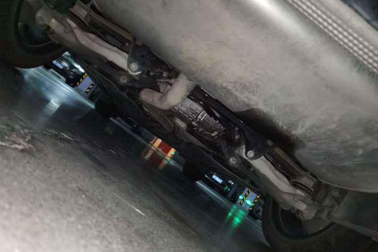 Used Lynk & Co 09 EM-P 2021 2.0T PHEV Ultra Six-Seater Chassis Rear