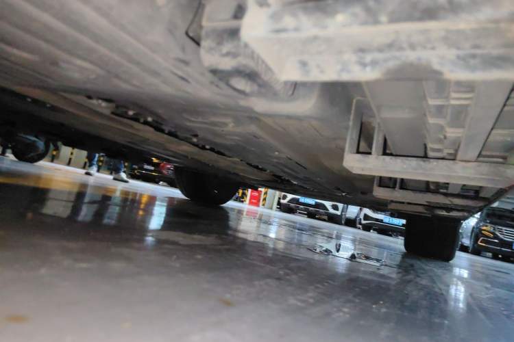 Used Lynk & Co 09 EM-P 2021 2.0T PHEV Halo Six-Seater Chassis Rear Right