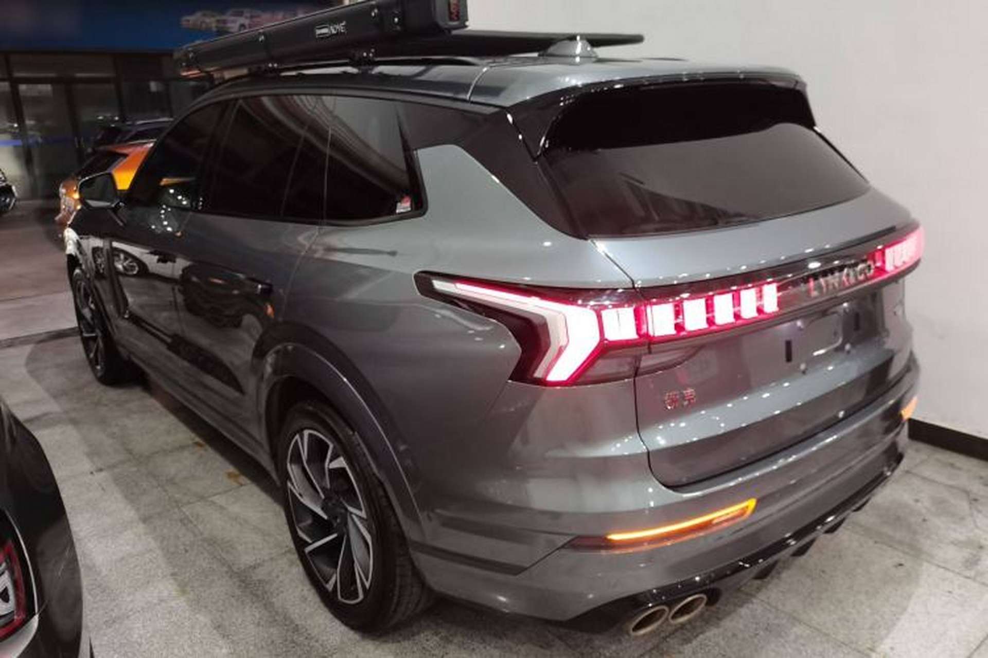 Used Lynk & Co 09 EM-P 2021 2.0T PHEV Halo Seven-Seater Exterior 1
