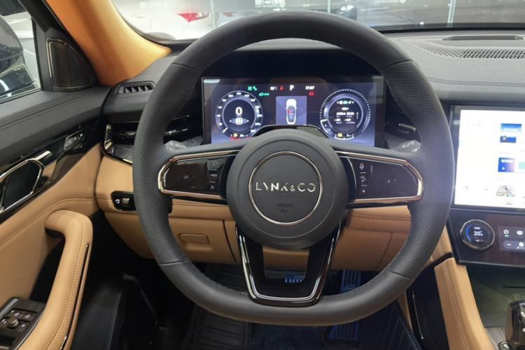 Used Lynk & Co 09 EM-P 2021 2.0T PHEV Halo Six-Seater Steering Wheel