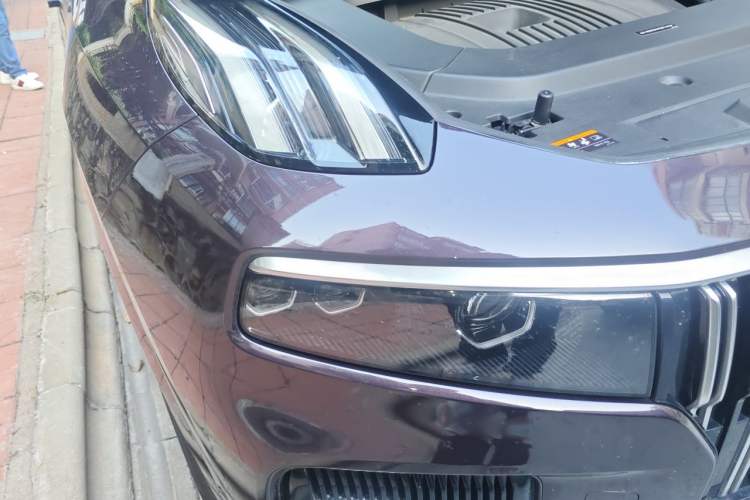 Used Lynk & Co 09 EM-P 2021 2.0T PHEV Ultra Six-Seater Right Front Headlight