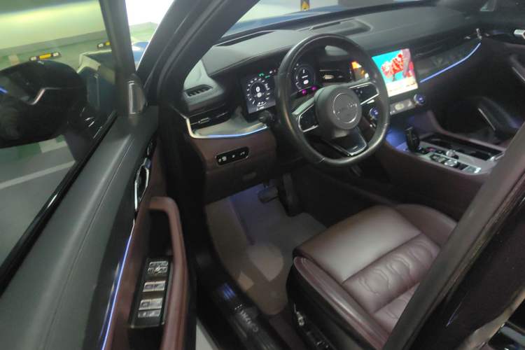Used Lynk & Co 09 EM-P 2021 2.0T PHEV Ultra Six-Seater Driver Seat