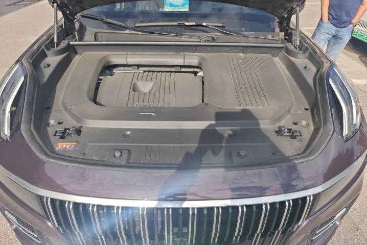 Used Lynk & Co 09 EM-P 2021 2.0T PHEV Ultra Six-Seater Engine Bay