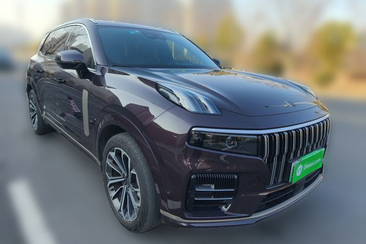 Used Lynk & Co 09 EM-P 2021 2.0T PHEV Ultra Six-Seater Front Right 45 Deg