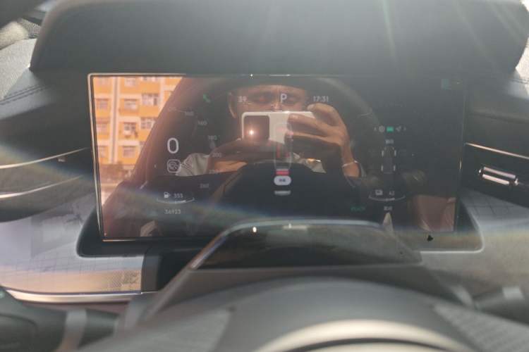 Used Lynk & Co 09 EM-P 2021 2.0T PHEV Ultra Six-Seater Instrument Cluster