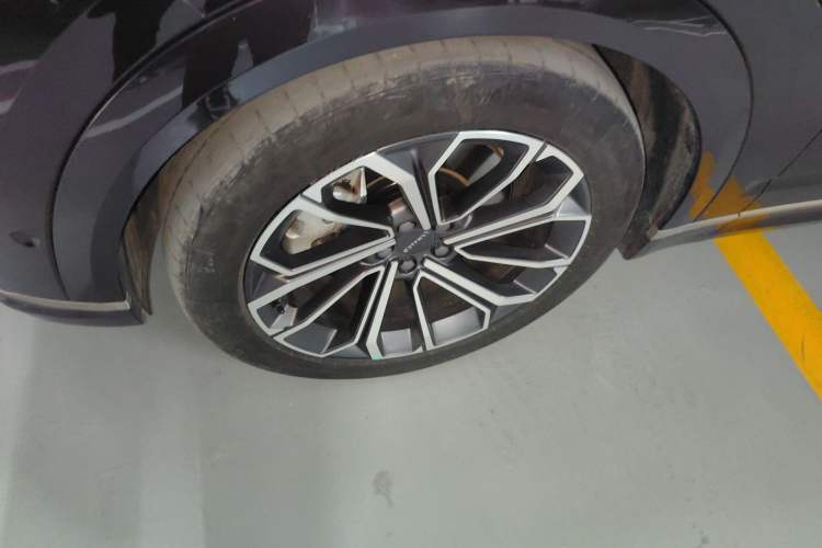 Used Lynk & Co 09 EM-P 2021 2.0T PHEV Ultra Six-Seater Left Front Wheel Hub