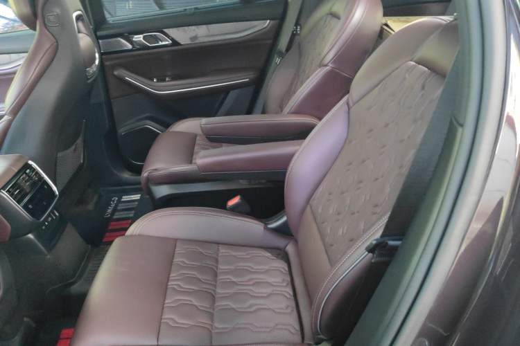 Used Lynk & Co 09 EM-P 2021 2.0T PHEV Ultra Six-Seater Left Rear Seat