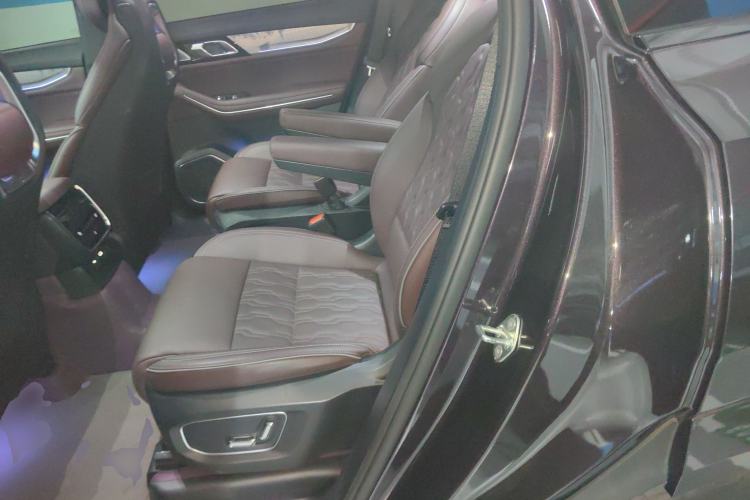 Used Lynk & Co 09 EM-P 2021 2.0T PHEV Ultra Six-Seater Left Rear Seat
