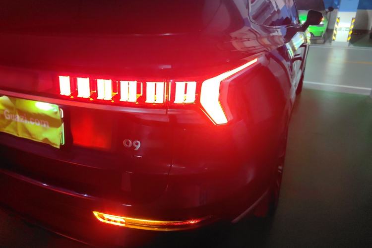 Used Lynk & Co 09 EM-P 2021 2.0T PHEV Ultra Six-Seater Right Rear Taillight