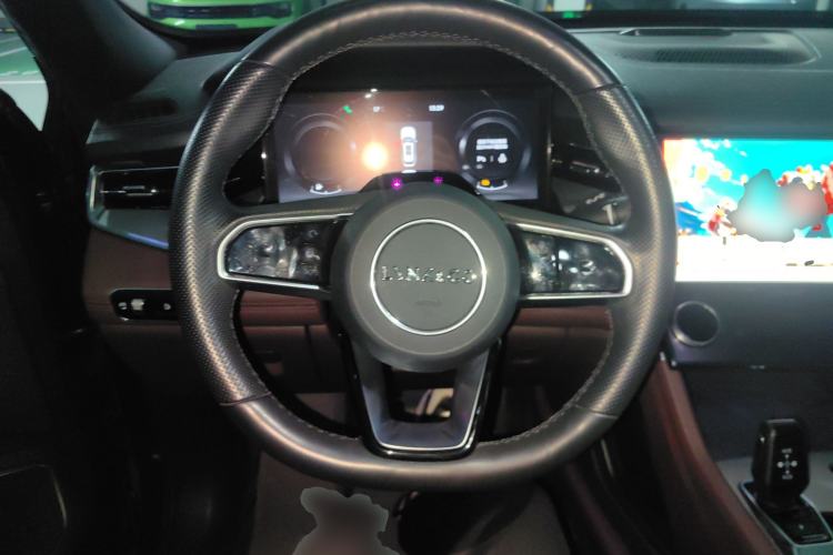 Used Lynk & Co 09 EM-P 2021 2.0T PHEV Ultra Six-Seater Steering Wheel