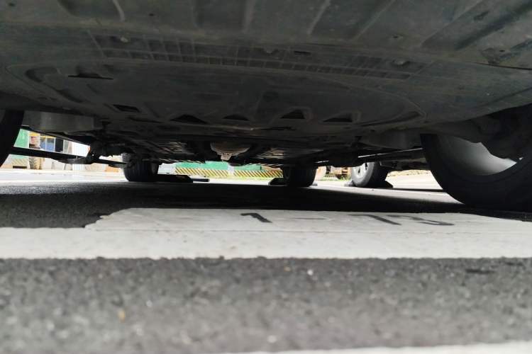 Used Lynk & Co 09 EM-P 2021 2.0T PHEV Halo Six-Seater Chassis Front