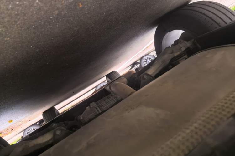Used Lynk & Co 09 EM-P 2021 2.0T PHEV Pro Six-Seater Chassis Rear
