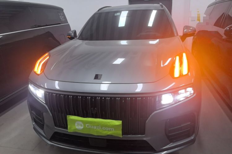 Used Lynk & Co 09 EM-P 2021 2.0T PHEV Halo Six-Seater Front