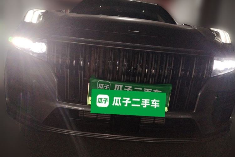 Used Lynk & Co 09 EM-P 2021 2.0T PHEV Halo Six-Seater Front