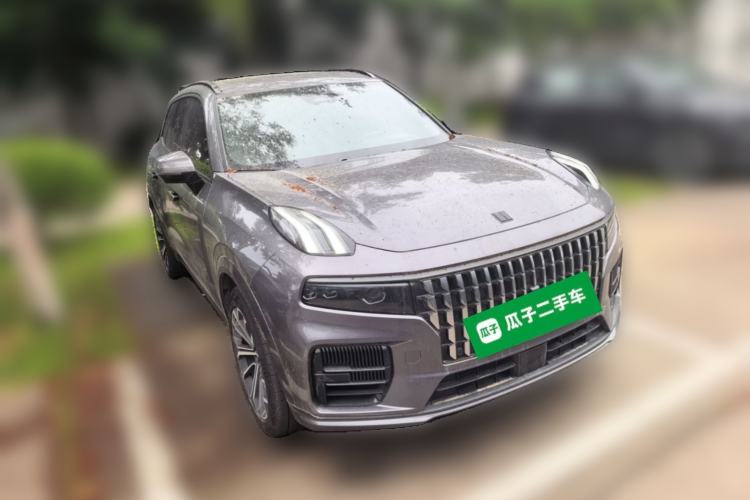 Used Lynk & Co 09 EM-P 2021 2.0T PHEV Pro Six-Seater Front Right 45 Deg