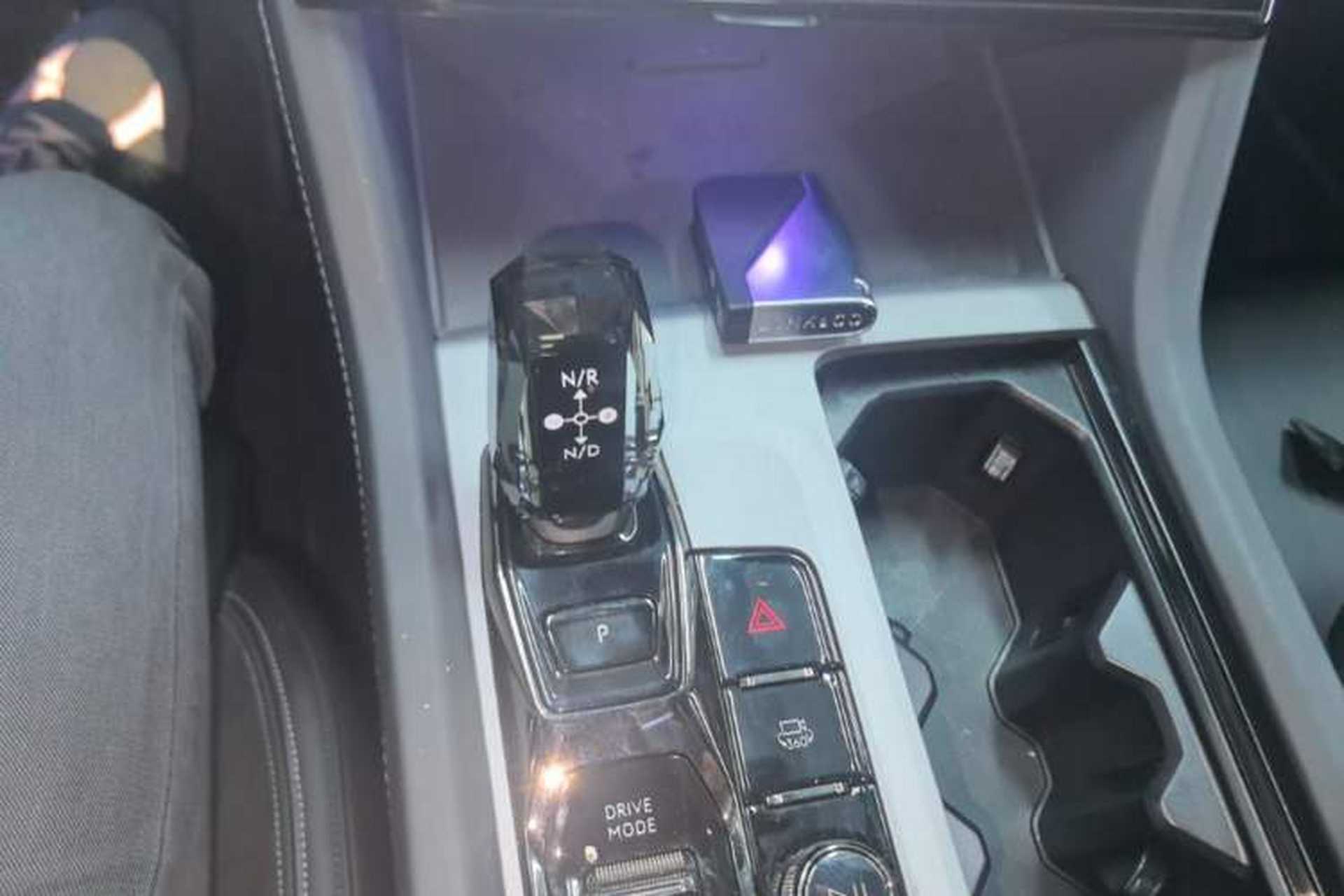 Used Lynk & Co 09 EM-P 2021 2.0T PHEV Halo Six-Seater Gear Lever