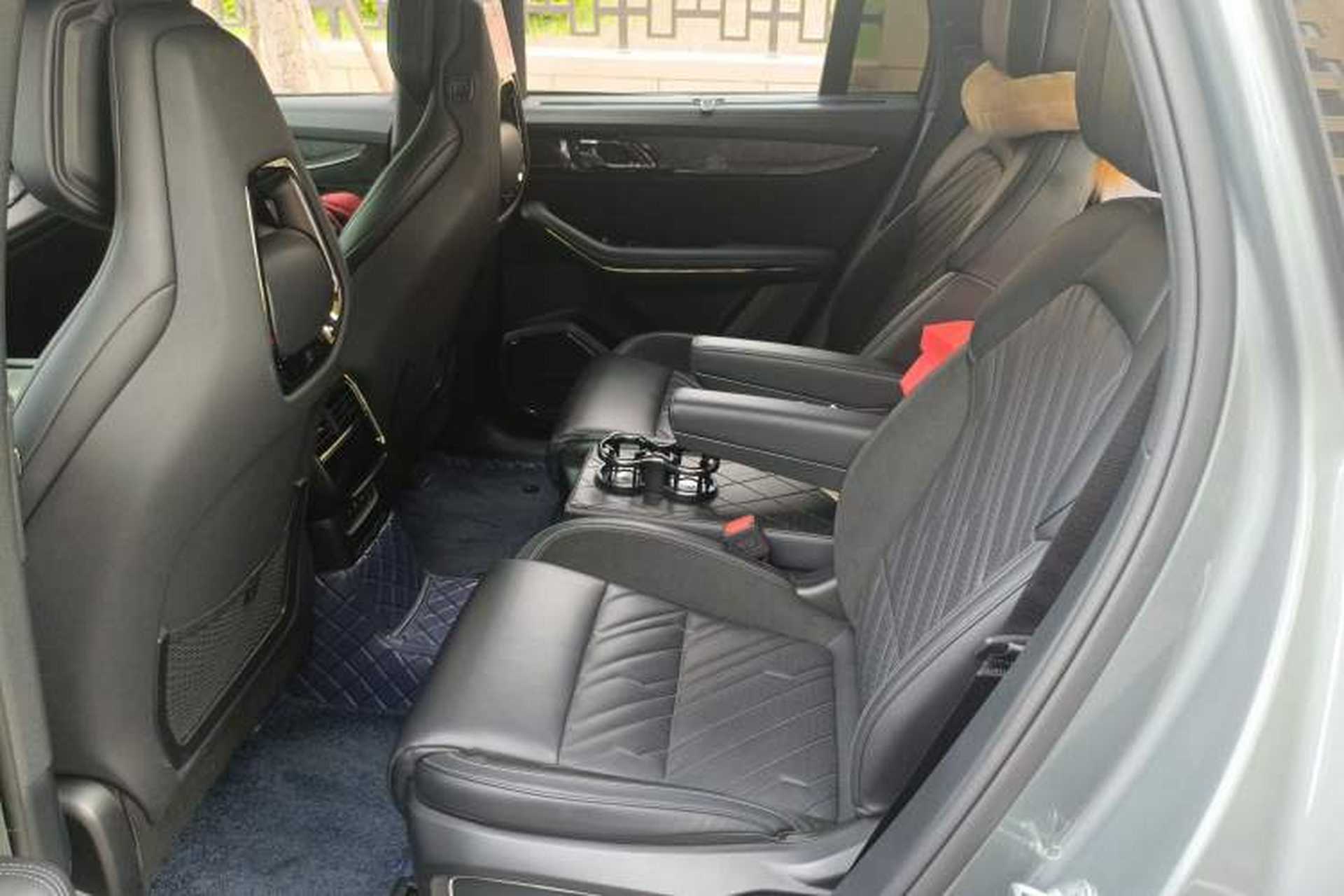 Used Lynk & Co 09 EM-P 2021 2.0T PHEV Halo Six-Seater Interior 4
