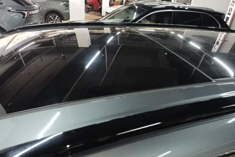 Used Lynk & Co 09 EM-P 2021 2.0T PHEV Halo Seven-Seater Roof