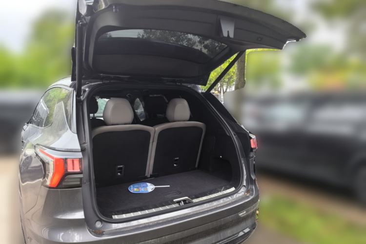 Used Lynk & Co 09 EM-P 2021 2.0T PHEV Pro Six-Seater Trunk