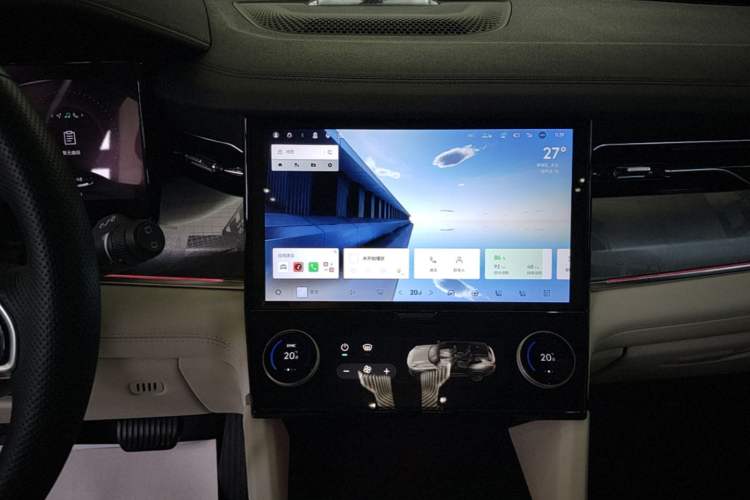 Used Lynk & Co 09 EM-P 2021 2.0T PHEV Ultra Six-Seater Audio And AC Panel