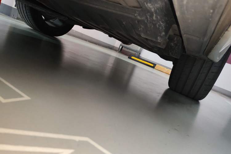 Used Lynk & Co 09 EM-P 2021 2.0T PHEV Halo Six-Seater Chassis Rear Left