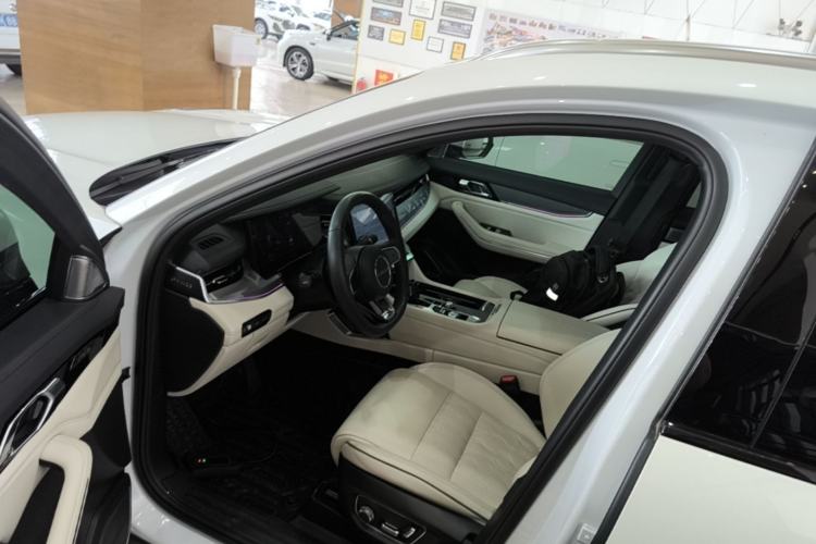 Used Lynk & Co 09 EM-P 2021 2.0T PHEV Ultra Six-Seater Driver Seat
