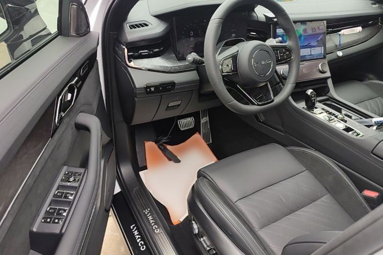 Used Lynk & Co 09 EM-P 2021 2.0T PHEV Halo Seven-Seater Driver Seat