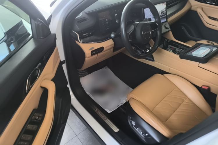 Used Lynk & Co 09 EM-P 2021 2.0T PHEV Halo Seven-Seater Driver Seat