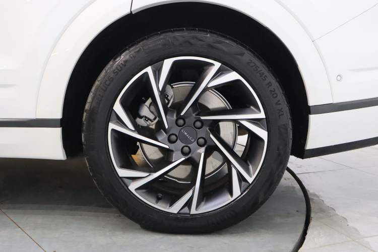 Used Lynk & Co 09 EM-P 2021 2.0T PHEV Halo Six-Seater Exterior 6