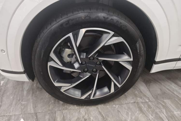 Used Lynk & Co 09 EM-P 2021 2.0T PHEV Ultra 7-Seater Exterior 7
