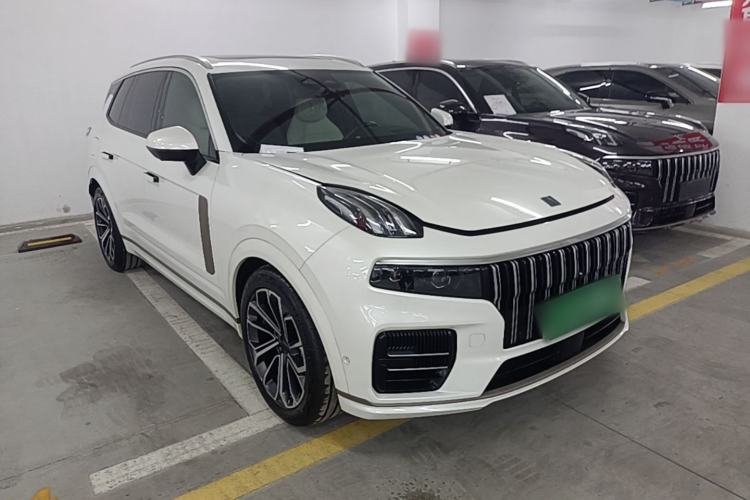 Used Lynk & Co 09 EM-P 2021 2.0T PHEV Ultra Six-Seater Front Right 45 Deg