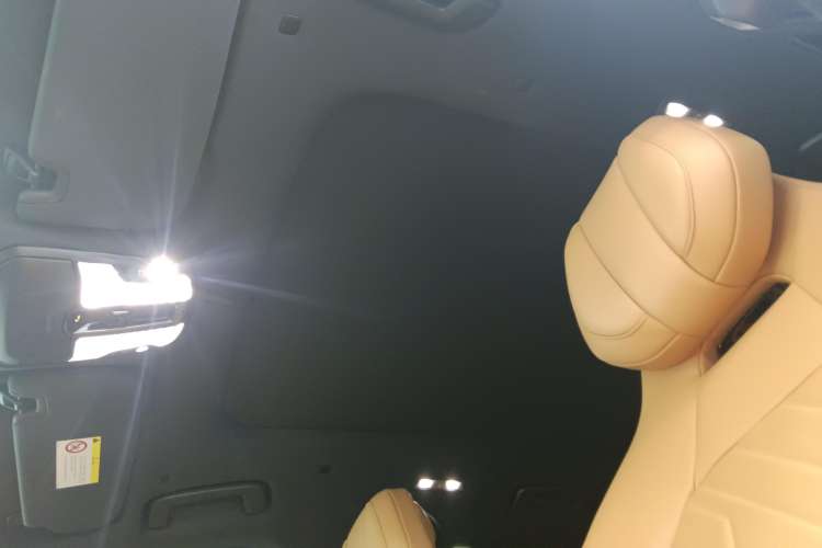Used Lynk & Co 09 EM-P 2021 2.0T PHEV Halo Six-Seater Headliner
