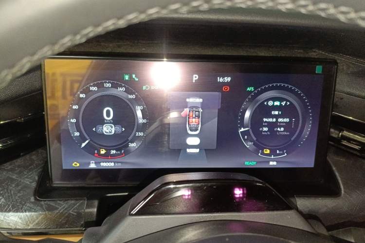 Used Lynk & Co 09 EM-P 2021 2.0T PHEV Halo Seven-Seater Instrument Cluster