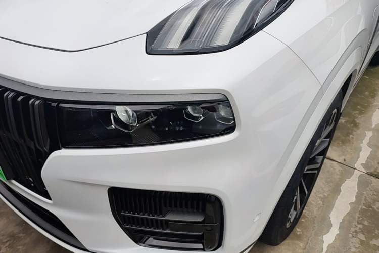 Used Lynk & Co 09 EM-P 2021 2.0T PHEV Halo Seven-Seater Left Front Headlight