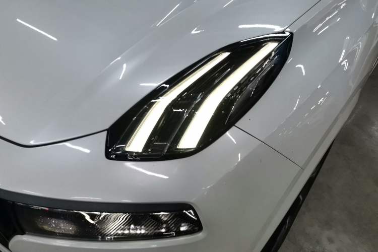 Used Lynk & Co 09 EM-P 2021 2.0T PHEV Halo Six-Seater Left Front Headlight