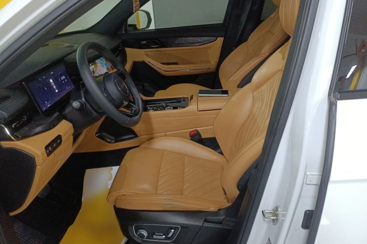 Used Lynk & Co 09 EM-P 2021 2.0T PHEV Halo Seven-Seater Left Front Seat