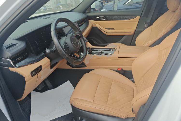 Used Lynk & Co 09 EM-P 2021 2.0T PHEV Halo Seven-Seater Left Front Seat