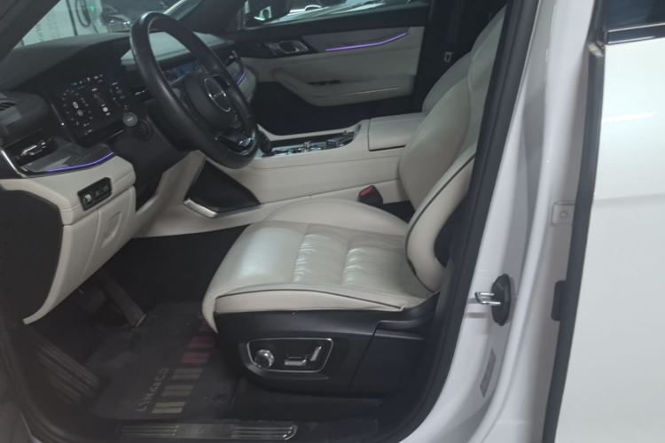 Used Lynk & Co 09 EM-P 2021 2.0T PHEV Ultra Six-Seater Left Front Seat