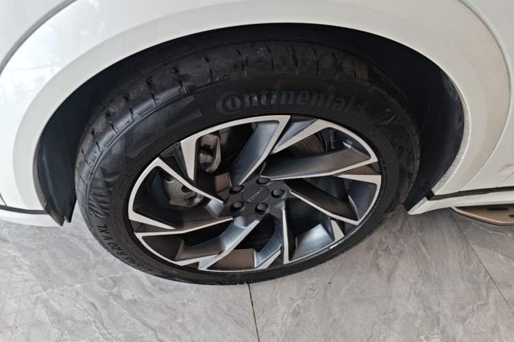 Used Lynk & Co 09 EM-P 2021 2.0T PHEV Ultra Six-Seater Left Front Wheel Hub