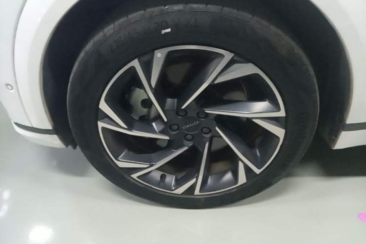 Used Lynk & Co 09 EM-P 2021 2.0T PHEV Halo Seven-Seater Left Front Wheel Hub