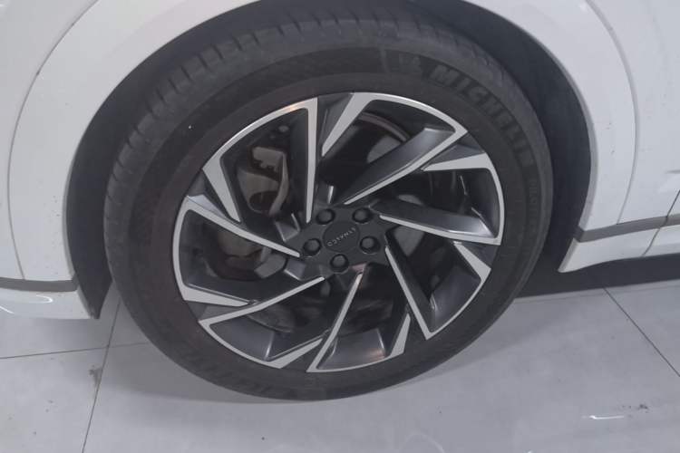 Used Lynk & Co 09 EM-P 2021 2.0T PHEV Ultra Six-Seater Left Front Wheel Hub