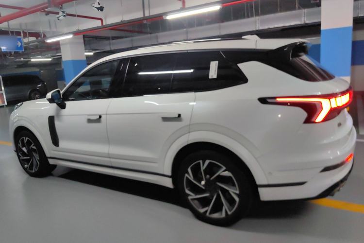 Used Lynk & Co 09 EM-P 2021 2.0T PHEV Halo Six-Seater Left Side