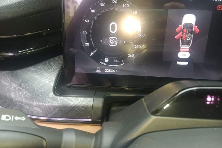 Used Lynk & Co 09 EM-P 2021 2.0T PHEV Halo Six-Seater Odometer Close Up