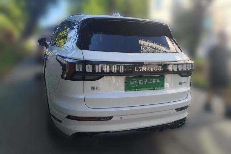 Used Lynk & Co 09 EM-P 2021 2.0T PHEV Halo Seven-Seater Rear Left 45 Deg
