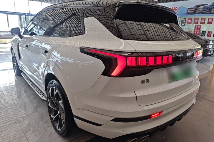 Used Lynk & Co 09 EM-P 2021 2.0T PHEV Ultra Six-Seater Rear Left 45 Deg