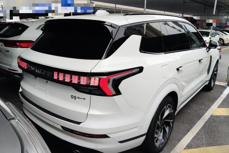 Used Lynk & Co 09 EM-P 2021 2.0T PHEV Halo Six-Seater Rear Right 45 Deg