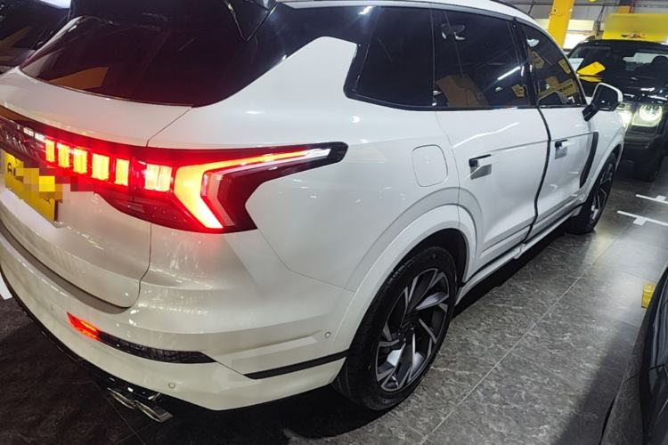 Used Lynk & Co 09 EM-P 2021 2.0T PHEV Halo Six-Seater Rear Right 45 Deg